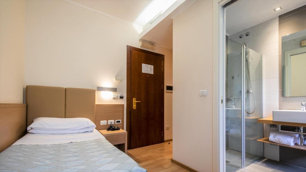 Hotel Centro Benessere Gardel Arta Terme Εξωτερικό φωτογραφία