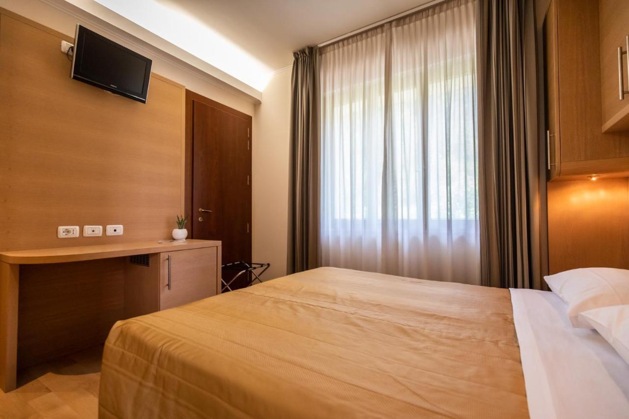 Hotel Centro Benessere Gardel Arta Terme Εξωτερικό φωτογραφία